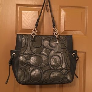 Coach No.K1071-16449 Leather Collette Tote